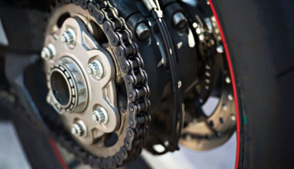 Cambio de kit de arrastre de motocicletas
